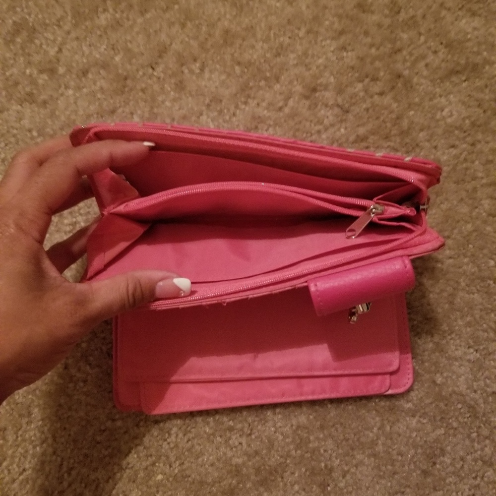Wallet - Picture 3 of 4